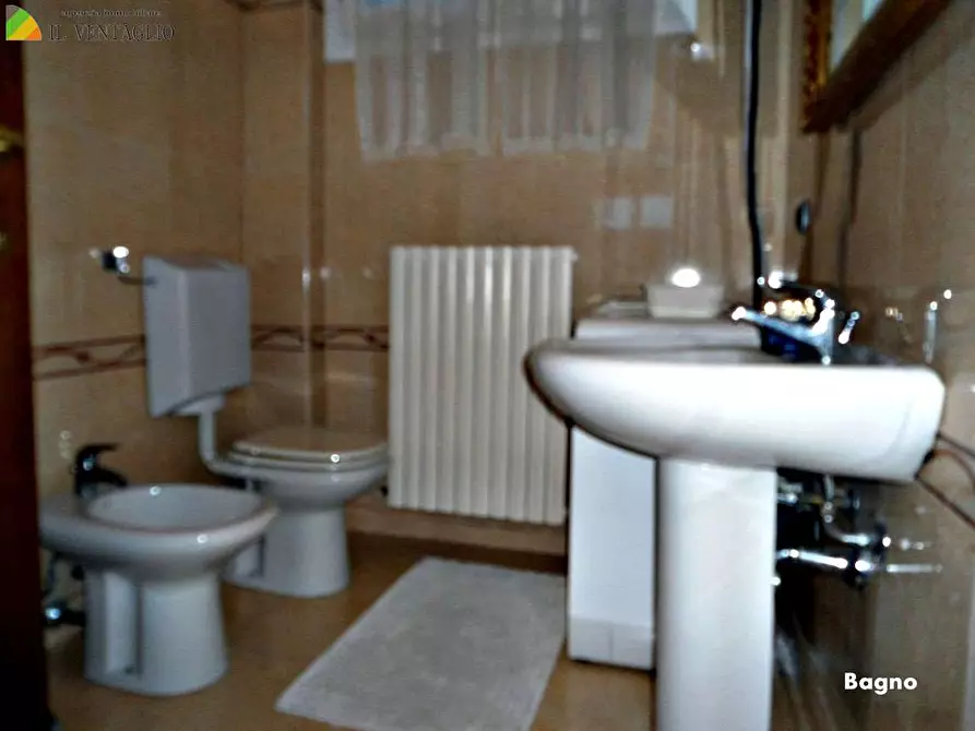 Immagine 5 di Villa in vendita  a Serramazzoni