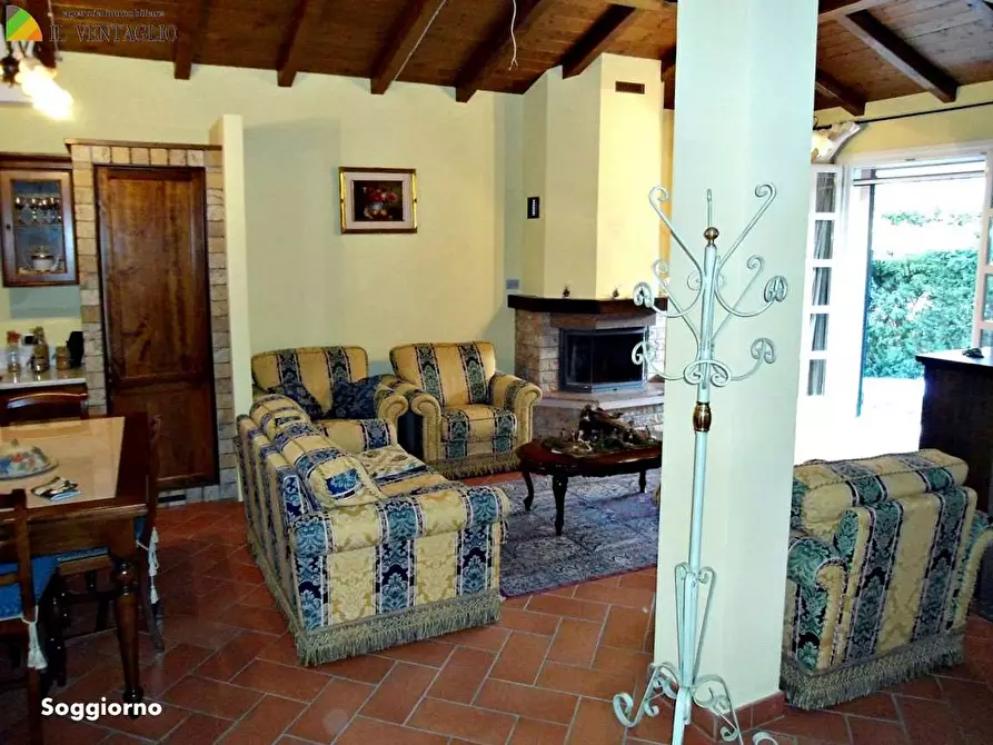 Immagine 12 di Villa in vendita  a Serramazzoni