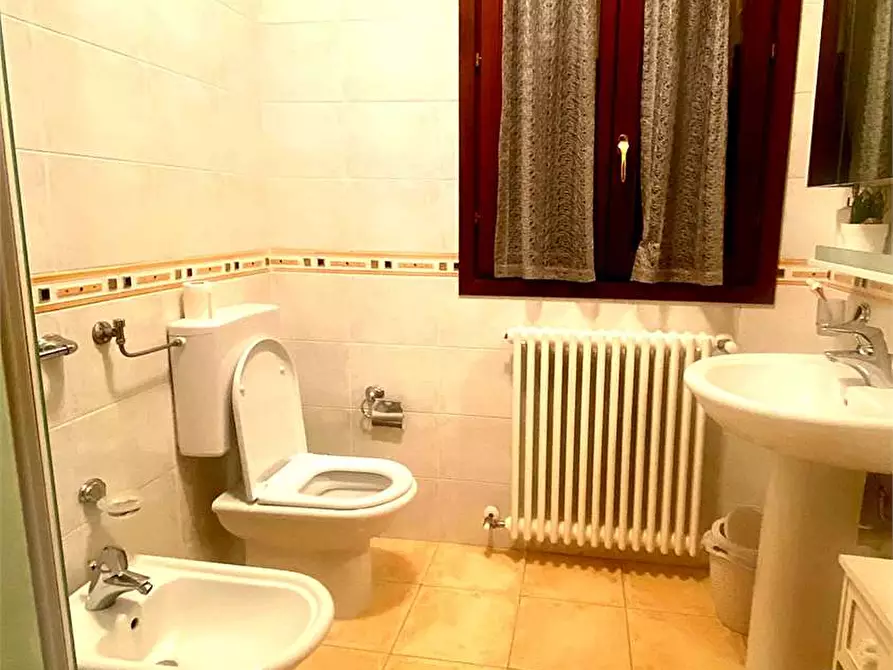 Immagine 5 di Trilocale in affitto  a Maranello