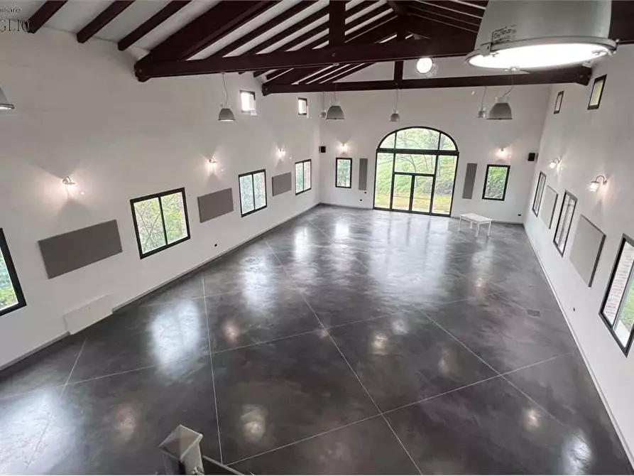 Immagine 13 di Capannone industriale in affitto  a Fiorano Modenese