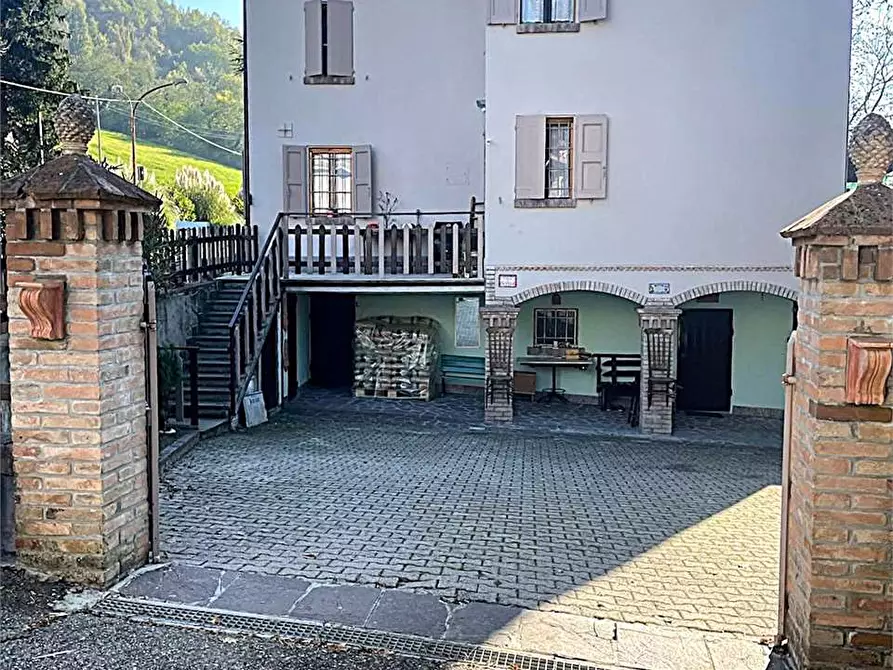 Immagine 1 di Porzione di casa in vendita  a Prignano Sulla Secchia