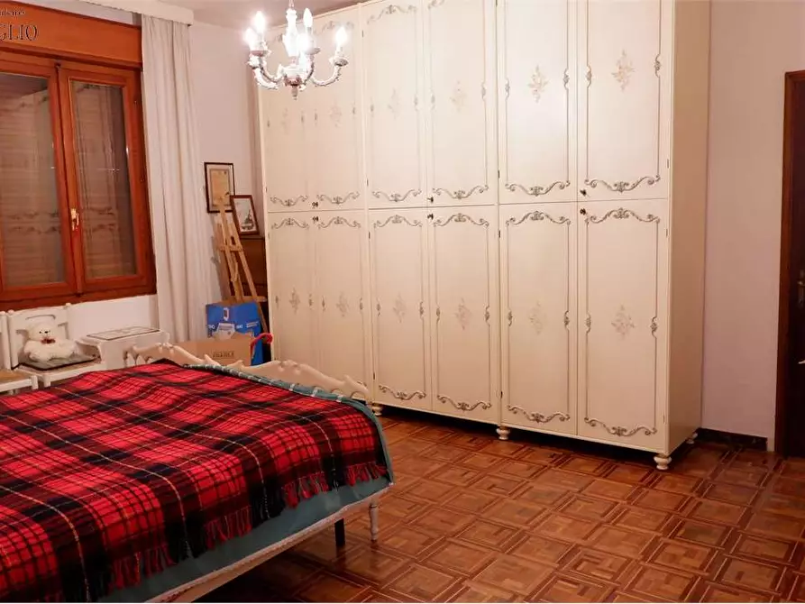 Immagine 3 di Casa indipendente in vendita  in Via Statale  50 a Fiorano Modenese