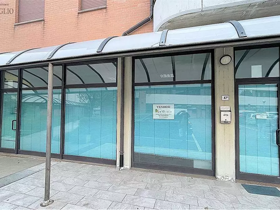 Immagine 1 di Ufficio in vendita  a Sassuolo