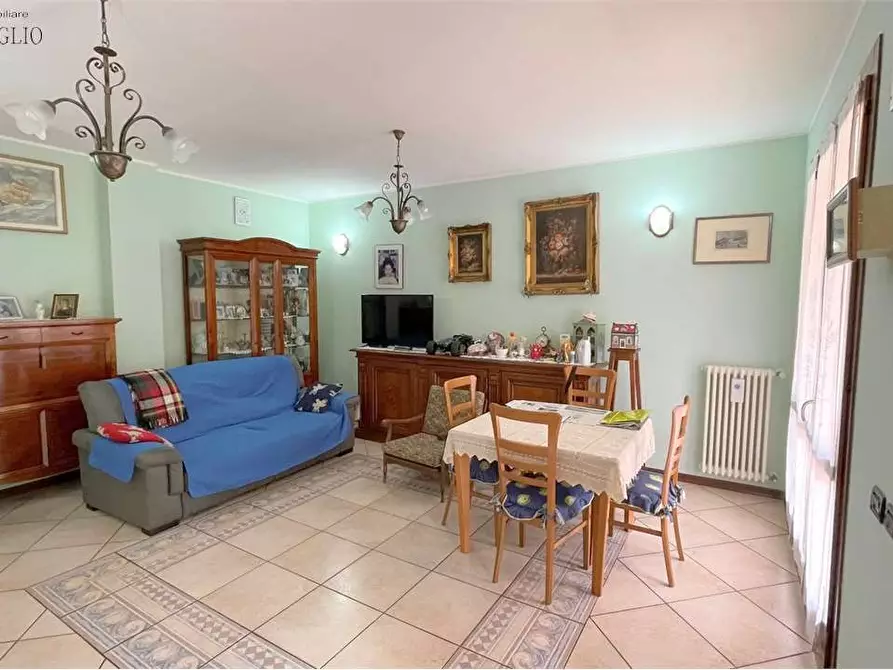 Immagine 3 di Quadrilocale in vendita  a Castellarano