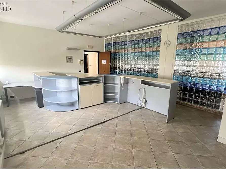 Immagine 1 di Ufficio in vendita  a Sassuolo