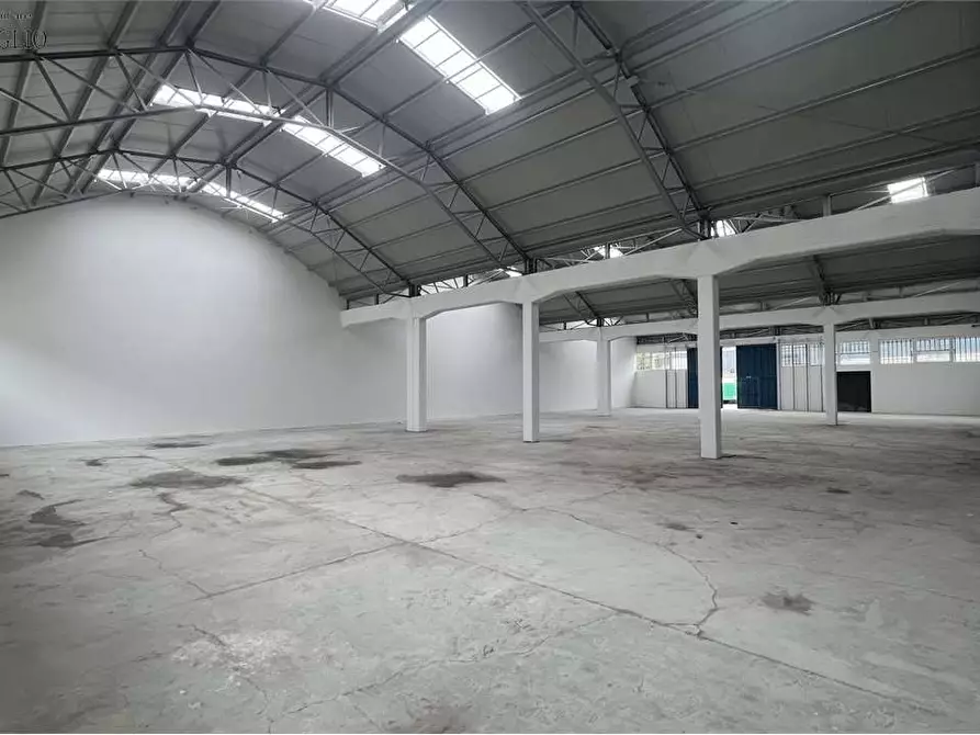 Immagine 4 di Capannone industriale in affitto  a Sassuolo