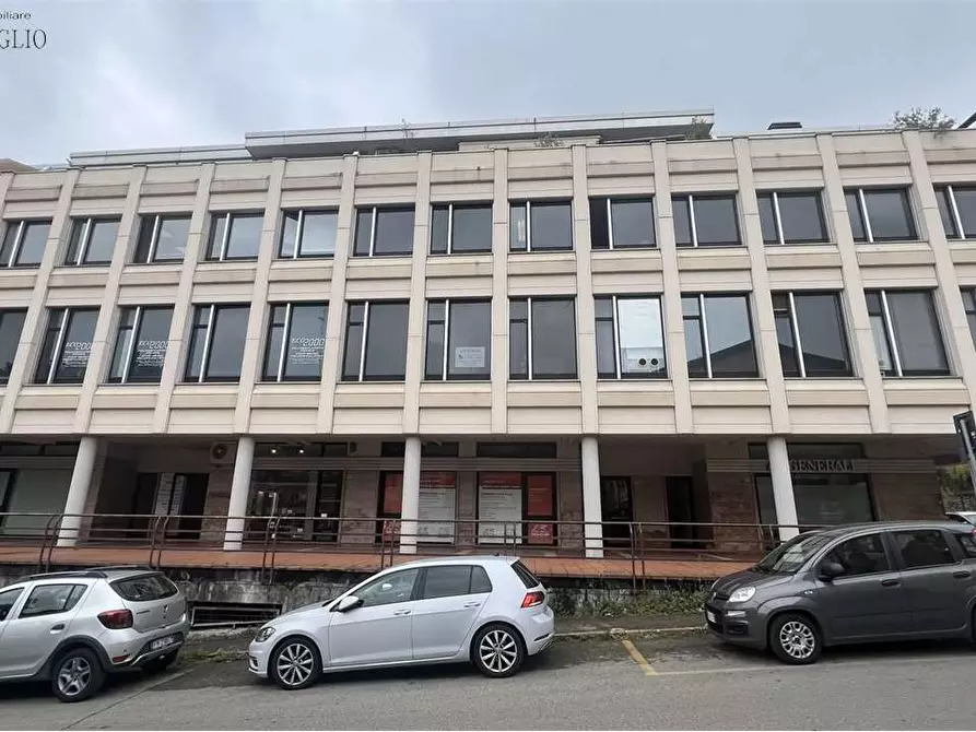 Immagine 1 di Ufficio in vendita  a Sassuolo