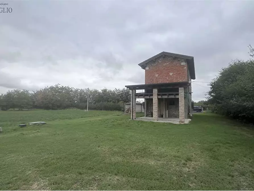 Immagine 2 di Rustico / casale in vendita  a Casalgrande
