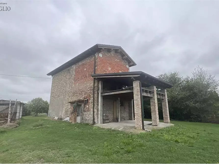 Immagine 3 di Rustico / casale in vendita  a Casalgrande