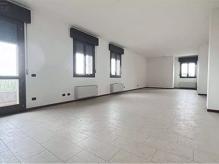 Immagine 1 di Ufficio in affitto  a Fiorano Modenese