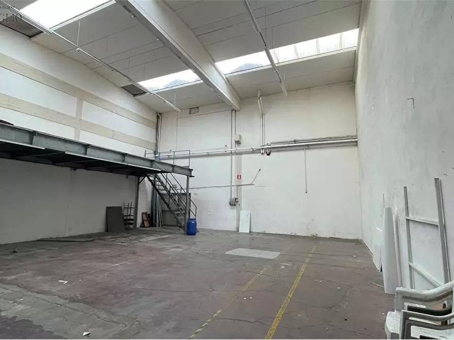 Immagine 5 di Capannone industriale in affitto  a Sassuolo