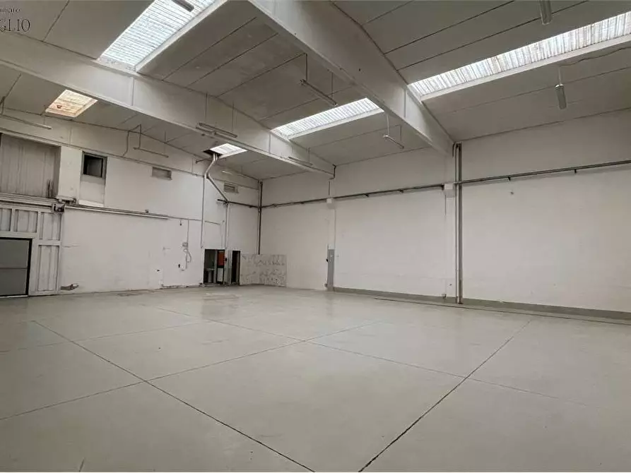 Immagine 3 di Capannone industriale in vendita  a Fiorano Modenese