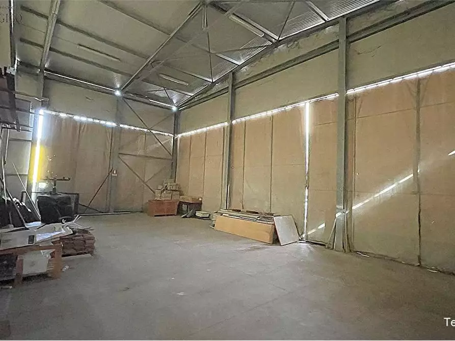 Immagine 4 di Capannone industriale in vendita  a Fiorano Modenese