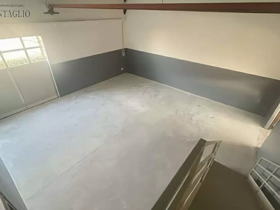 Immagine 4 di Capannone industriale in affitto  a Sassuolo