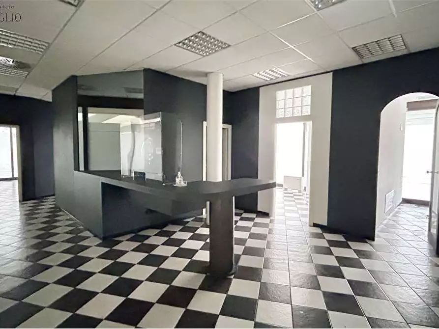 Immagine 4 di Ufficio in vendita  a Sassuolo