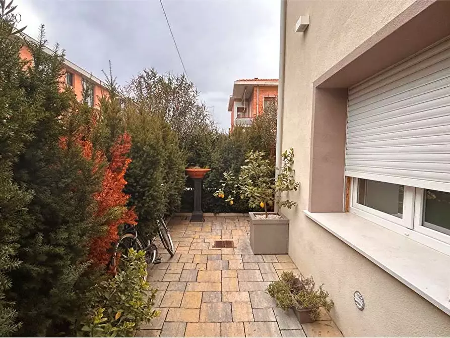 Immagine 21 di Casa indipendente in vendita  a Sassuolo