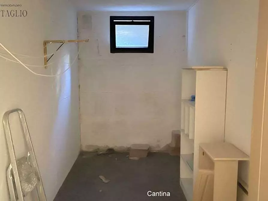 Immagine 8 di Trilocale in affitto  a Castellarano