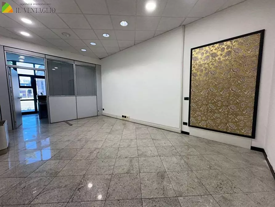 Immagine 6 di Capannone industriale in vendita  a Sassuolo