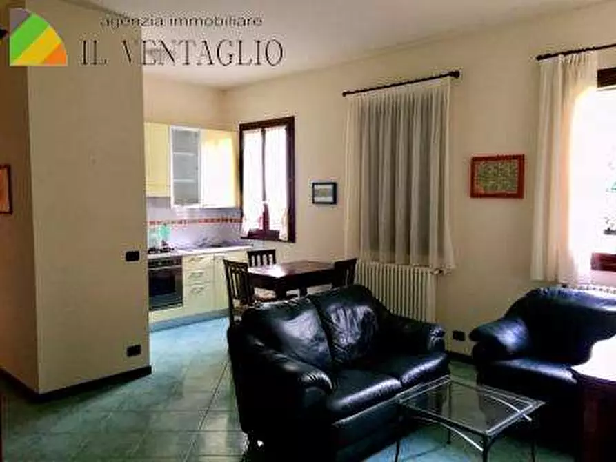 Immagine 1 di Bilocale in affitto  a Maranello