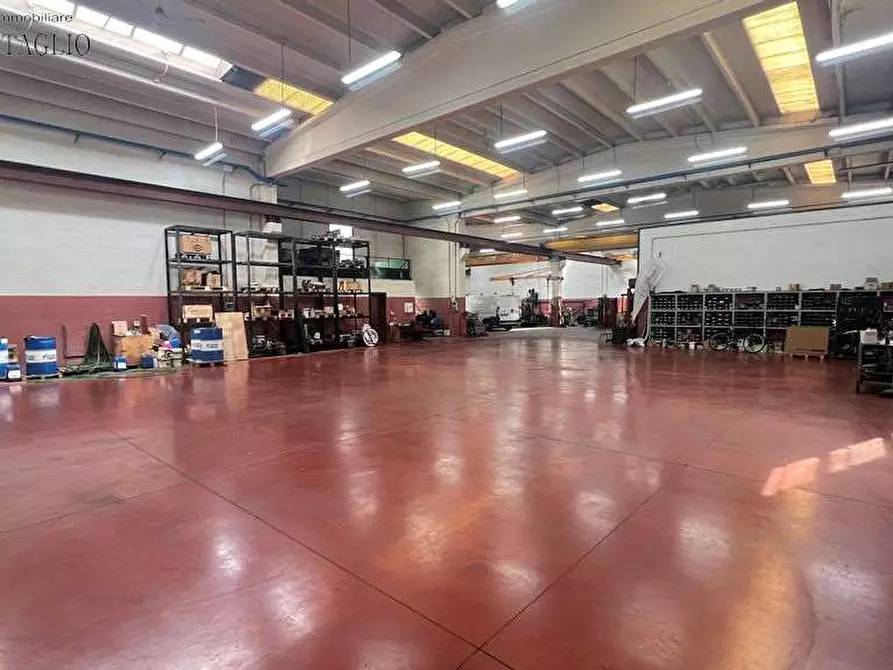 Immagine 4 di Capannone industriale in vendita  a Casalgrande