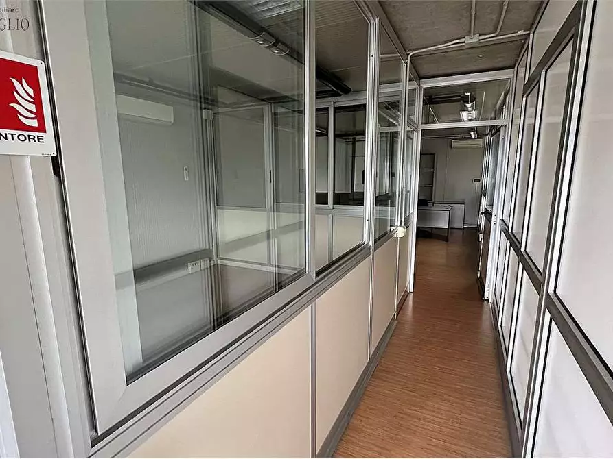 Immagine 6 di Capannone industriale in vendita  a Sassuolo