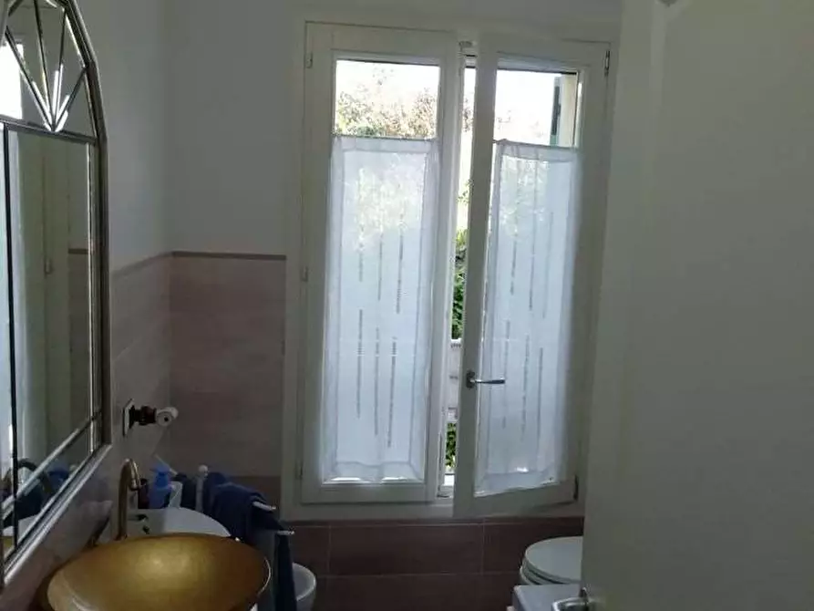 Immagine 4 di Trilocale in affitto  a Castellarano