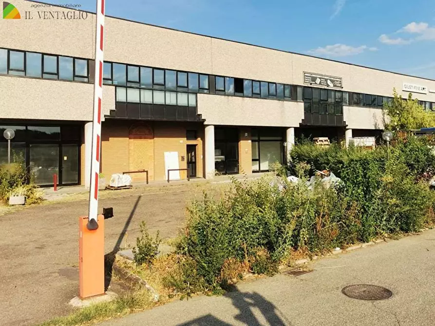 Immagine 2 di Laboratorio in affitto  a Formigine
