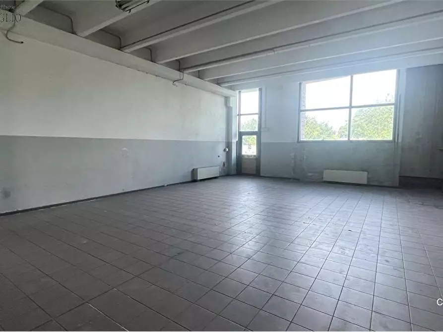 Immagine 5 di Capannone industriale in vendita  a Fiorano Modenese