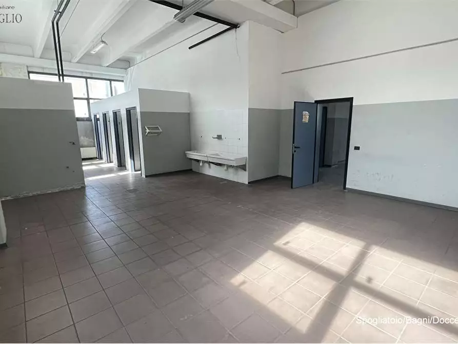 Immagine 8 di Capannone industriale in vendita  a Fiorano Modenese