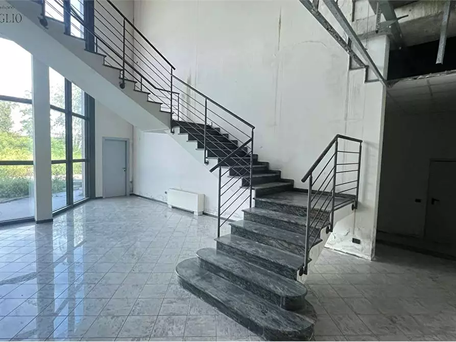 Immagine 12 di Capannone industriale in vendita  a Fiorano Modenese