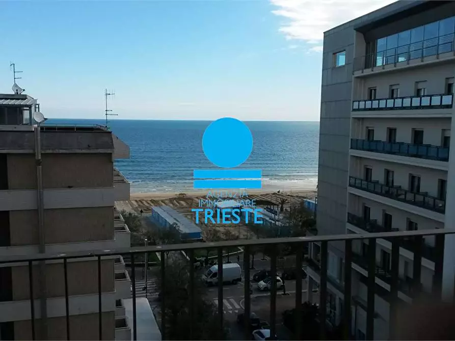 Immagine 16 di Trilocale in affitto  a Pesaro