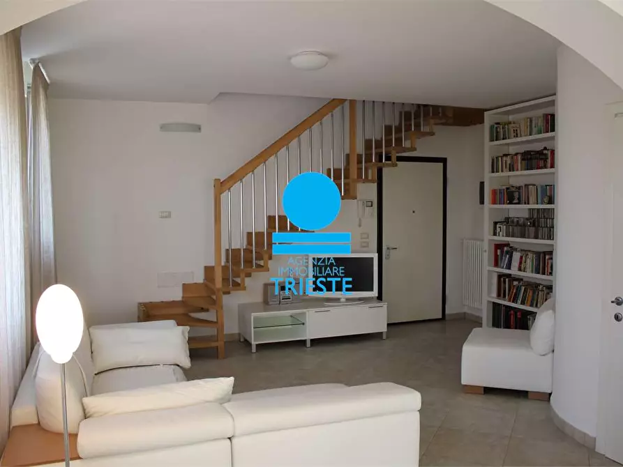 Immagine 8 di Trilocale in affitto  a Pesaro