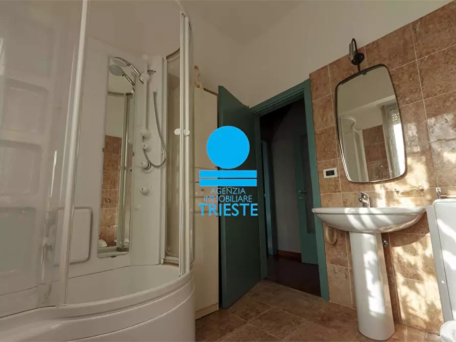 Immagine 14 di Trilocale in affitto  a Pesaro