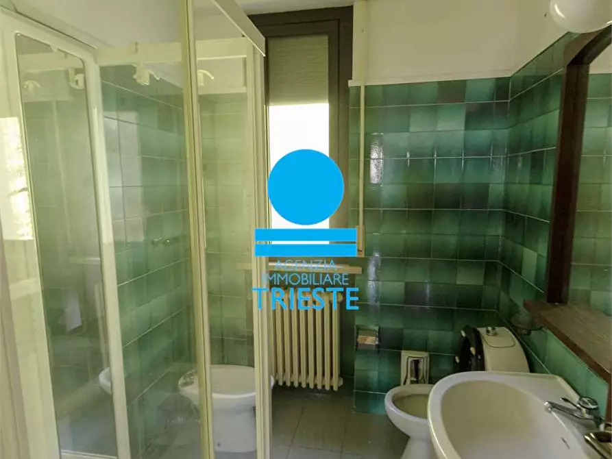 Immagine 22 di Villa in vendita  a Pesaro