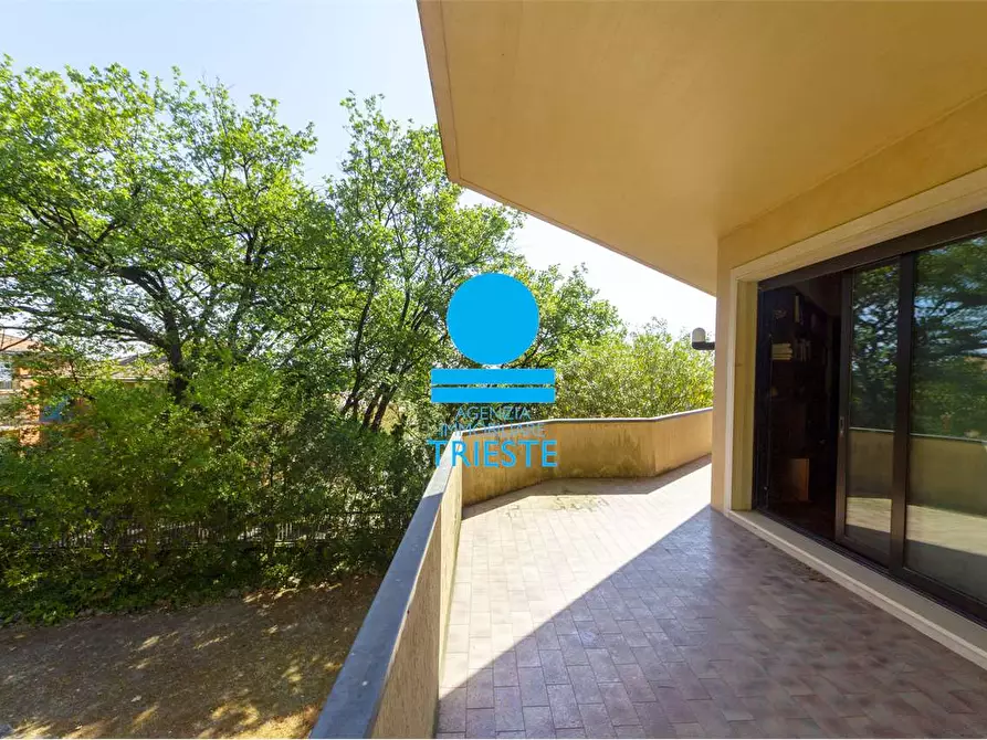 Immagine 30 di Villa in vendita  a Pesaro