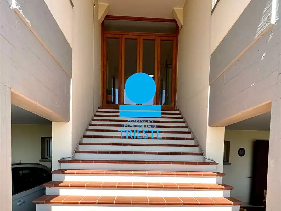 Immagine 3 di Villa in vendita  a Pesaro