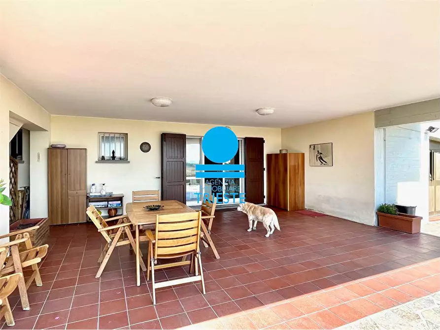 Immagine 12 di Villa in vendita  a Pesaro