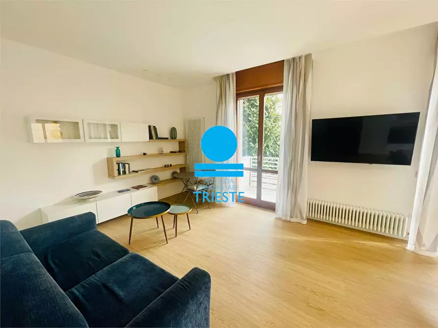 Immagine 1 di Appartamento in affitto  a Pesaro