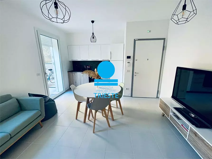 Immagine 1 di Appartamento in affitto  a Pesaro