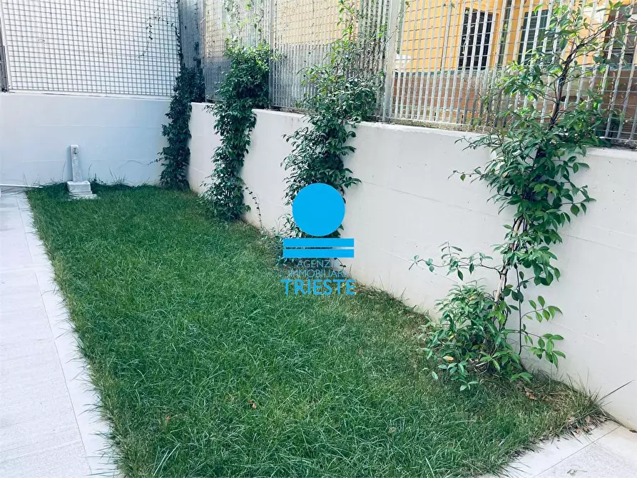 Immagine 15 di Appartamento in affitto  a Pesaro