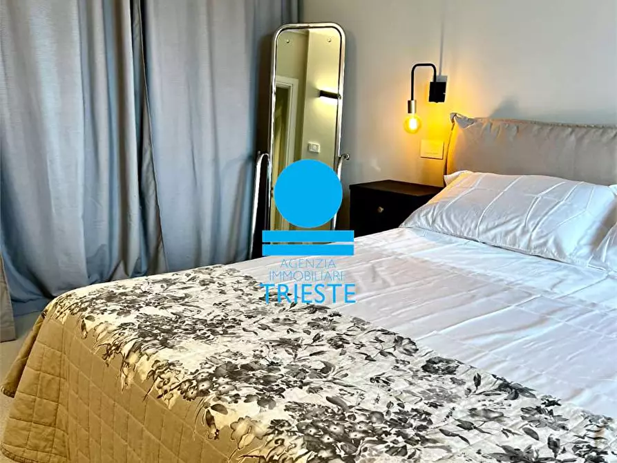 Immagine 12 di Attico in vendita  a Pesaro