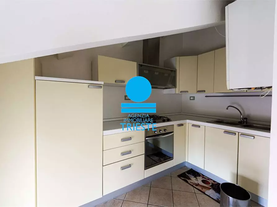 Immagine 1 di Trilocale in vendita  in sabbatini a Pesaro