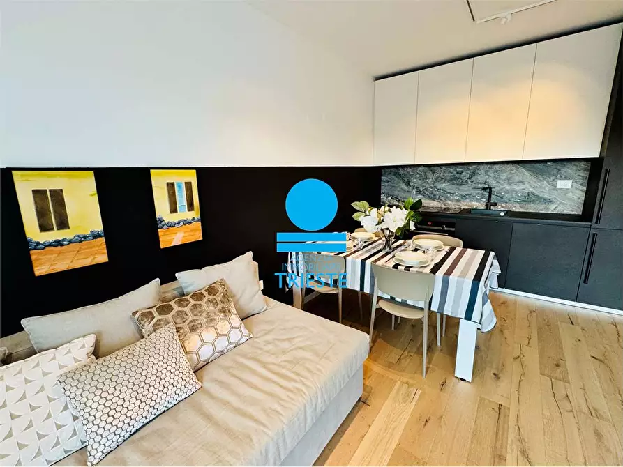 Immagine 11 di Appartamento in affitto  a Pesaro