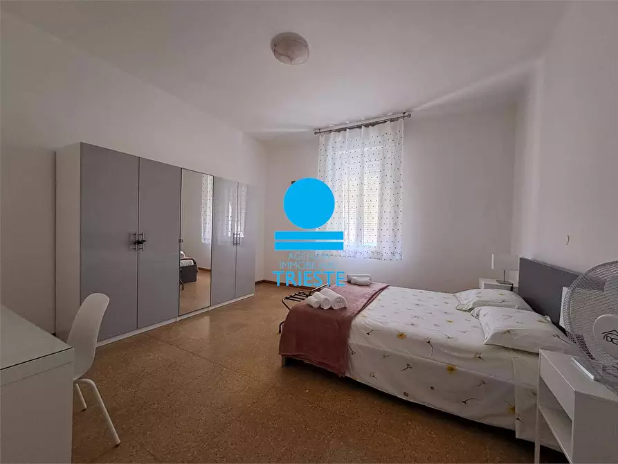 Immagine 1 di Quadrilocale in affitto  a Pesaro