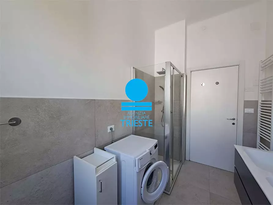 Immagine 26 di Quadrilocale in affitto  a Pesaro