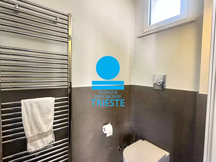 Immagine 15 di Attico in vendita  a Pesaro