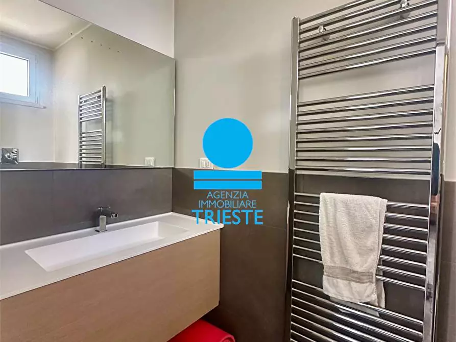 Immagine 14 di Attico in vendita  a Pesaro