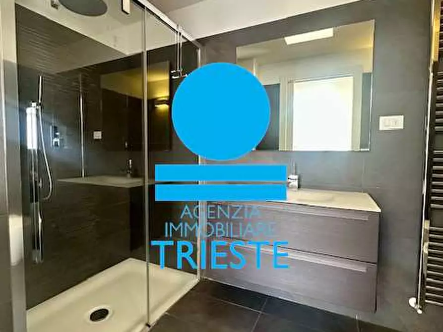 Immagine 24 di Attico in vendita  a Pesaro