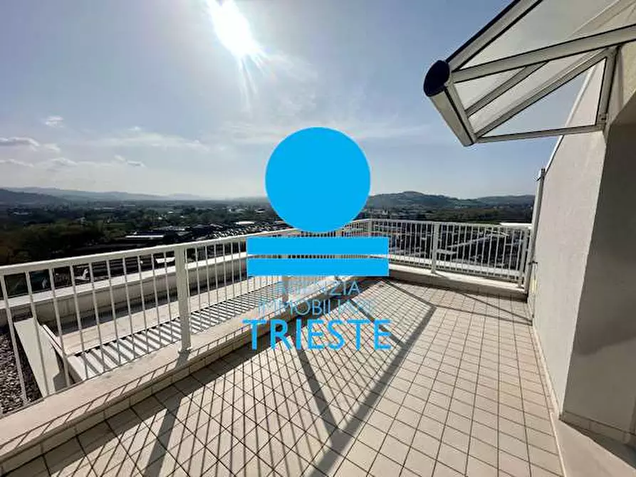 Immagine 23 di Attico in vendita  a Pesaro