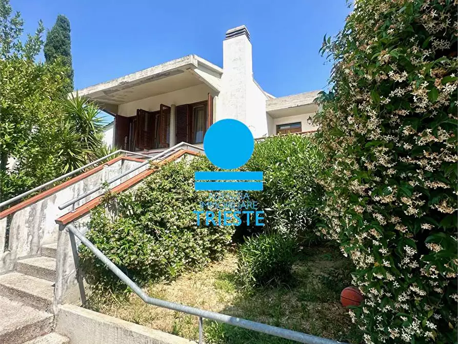casa indipendente in vendita a Pesaro in zona Montegranaro